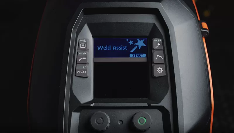 Weld Assist is een hulpmiddel voor een snellere configuratie. Selecteer het soort lasnaad, de laspositie en de materiaaldikte en u bent klaar om te gaan lassen.
